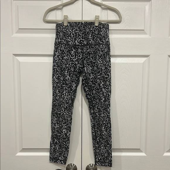 lululemon Align Pant 25” in Urban Block Ice Grey Black - Picture 1 of 5